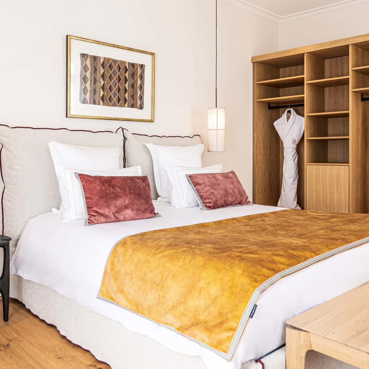 Suite — photo 1